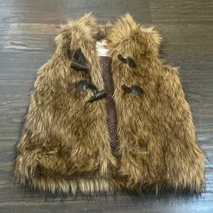 Brown fur vest kids size 7 used